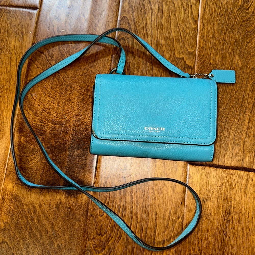Mini Coach Crossbody